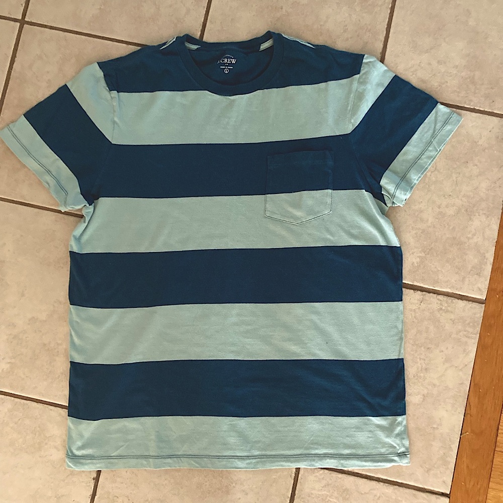 J Crew(factory) t shirt 100% cotton contrasting greens